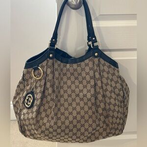 Authentic Gucci Sukey GG Canvas Large Shoulder Bag Tote